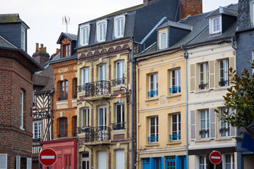Fototapeta na wymiar famous French city Honfleur