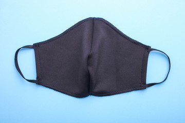 Reusable protective medical face mask
