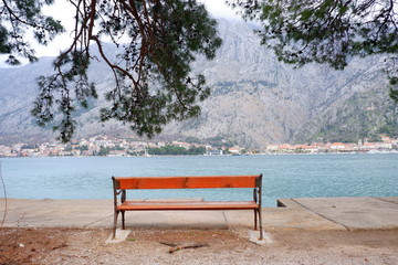 Obraz premium A bench on the Kotor bay