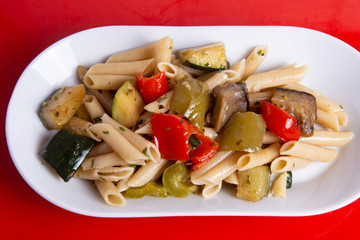 Pasta with vegetables
