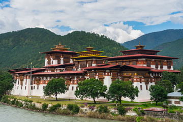 Fototapeta na wymiar Punakha Dzong, the religious and adminstrative centre of Punakah town near Pho Chu river and Mo River, Bhutan