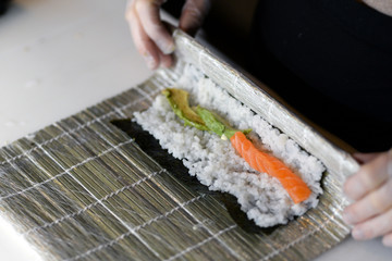 Roolling sushi