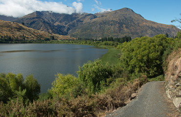 Lake Hayes Walkway at Lake Hayes near Arrowtown in Otago on South Island of New Zealand
