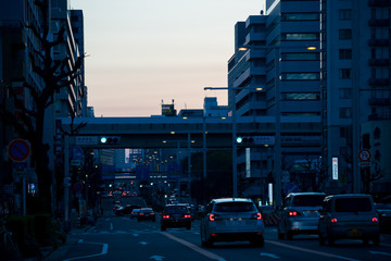 夕方の街並みの風景