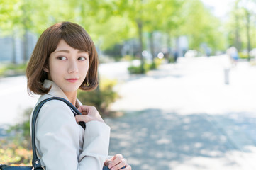 ビジネスウーマン 振り返る