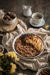 porridge avoine chocolat et mousse de café