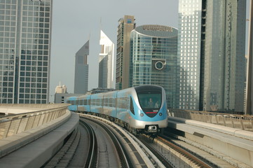 dubai metro
