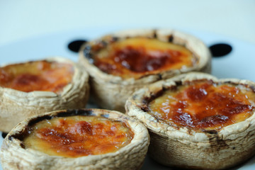 gebackene Cheddar-Pilze