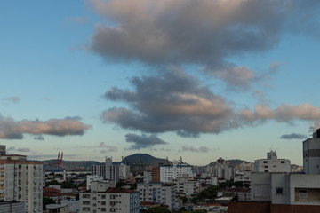 Fototapeta na wymiar clouds in the city