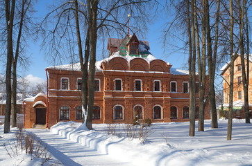 Fototapeta na wymiar Spaso-Blachernae monastery for women. The former building of the monastery refectory with cells. The village Dedenevo, Moscow region, Russia