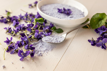 viola sugar violetta odorata sugar crystals for decorating baking cupcakes fresh lilac spring edible fragrant flower