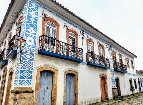 old buildings to preserved histories