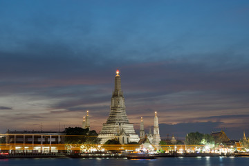 Wat Arun at sunset, Bangkok, Thailand