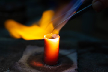 surface treatment of jewelry rings in the manufacturing process