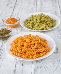 Fusilli with traditional and tomato pesto