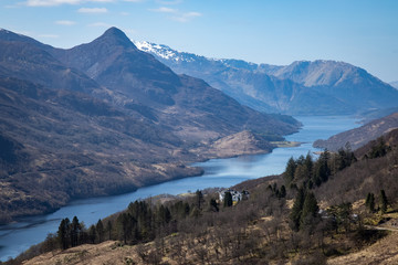 Obraz premium the view over kinlochleven and loch leven in the argyll region of the highlands of scotland during spring shot from the mountains surrounding kinlochleven near the west highland way