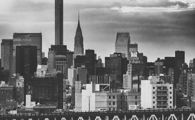 Amazing sunset skyline of Midtown Manhattan on a cloudy autumn afternoon, New York City, USA