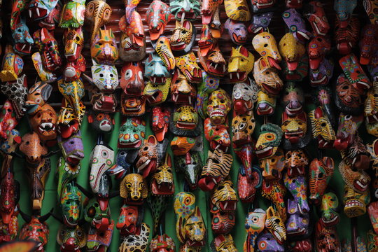 Mascaras Atitlán