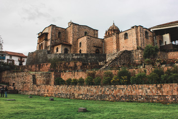 Fototapeta na wymiar colonial architecture, religious monastery in the city of cusco