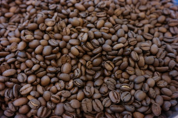 Dark roast coffee bean 
