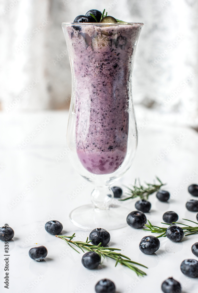 Wall mural Blueberry smoothie close up shot - Wall murals
