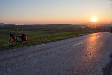 Fototapeta premium sunset on the road