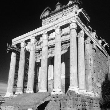 Temple Of Antoninus And Faustina