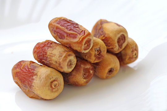 Dates, dried fruit healthy khajoor 