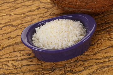 Coconut shredded chip with nut