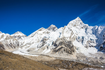 Fototapeta na wymiar View of the Everest Mount. Nepal