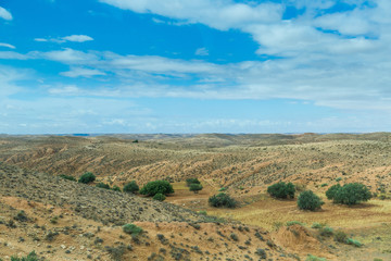 Fototapeta na wymiar Beautiful deserted Tunisian landscape.