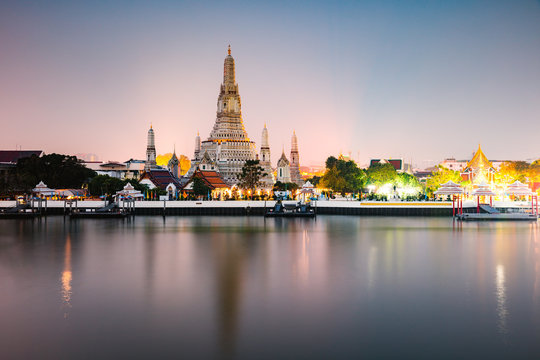Wat Arun reflected in the river, Bangkok