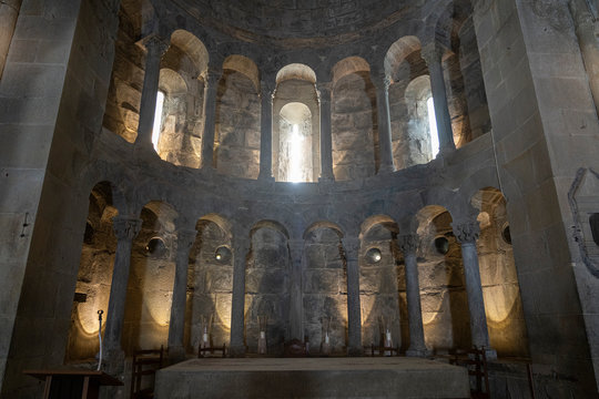 Medieval church of Gropina, Tuscany, interior