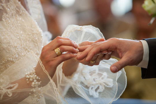 Religious online wedding bands