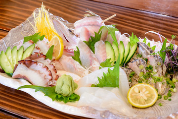 刺身の盛り合わせ　鮮魚のお造り