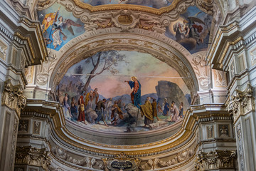 Paysage à travers le nord de l' Italie