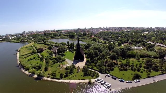 Drona, Parcul Tabacariei, Biserica de lemn Sf. MIna, Lacul Tabacariei, Constanta, Romania