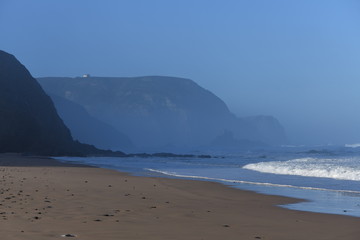 Fototapeta na wymiar beach in the morning