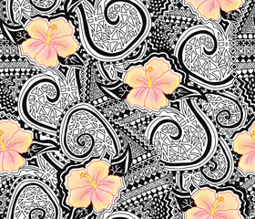 Hibiskus-Blume und Tätowierung Stammes-nahtloses wiederholendes Muster. Stammes- Tätowierung im polynesischen hawaiianischen Stil und gelber Hibiskus-Blumenhintergrund. Verwenden Sie für Stoffe, Tapeten, hawaiianisches Dekor