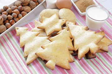 Recette traditionnel des speculos en forme de sapins