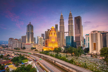 Kuala Lumpur. Image de paysage urbain de Kuala Lumpur, Malaisie pendant le coucher du soleil.