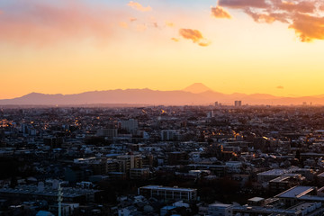 東京 夕方 練馬区役所 展望ロビーから 西側