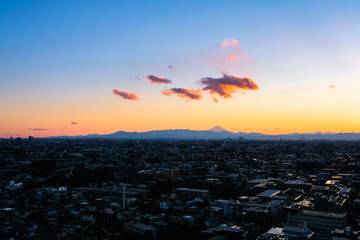 東京 夕方 練馬区役所 展望ロビーから 西側