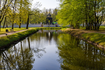 Pałac Branickich w pierwszych dniach wiosny. Wersal Podlasia, Białystok, Polska