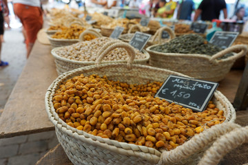 Hülsenfrüchte auf Markt