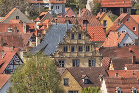 D&auml;cher und Rathaus von Sulzfeld am Main