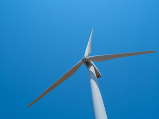 Wind turbines are an alternative to electricity generation