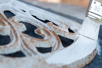 Peinture fer pour rénovation.