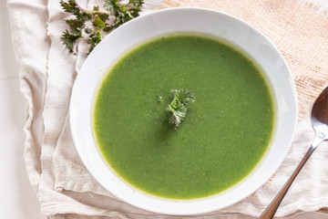 vegetable cream soup green spinach, nettle, brocolli, peas 