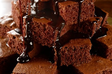 Bolo de Chocolate com calda